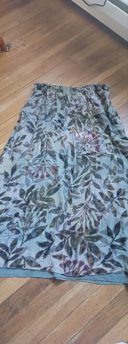 J. Jill Velvet Flocked skirt